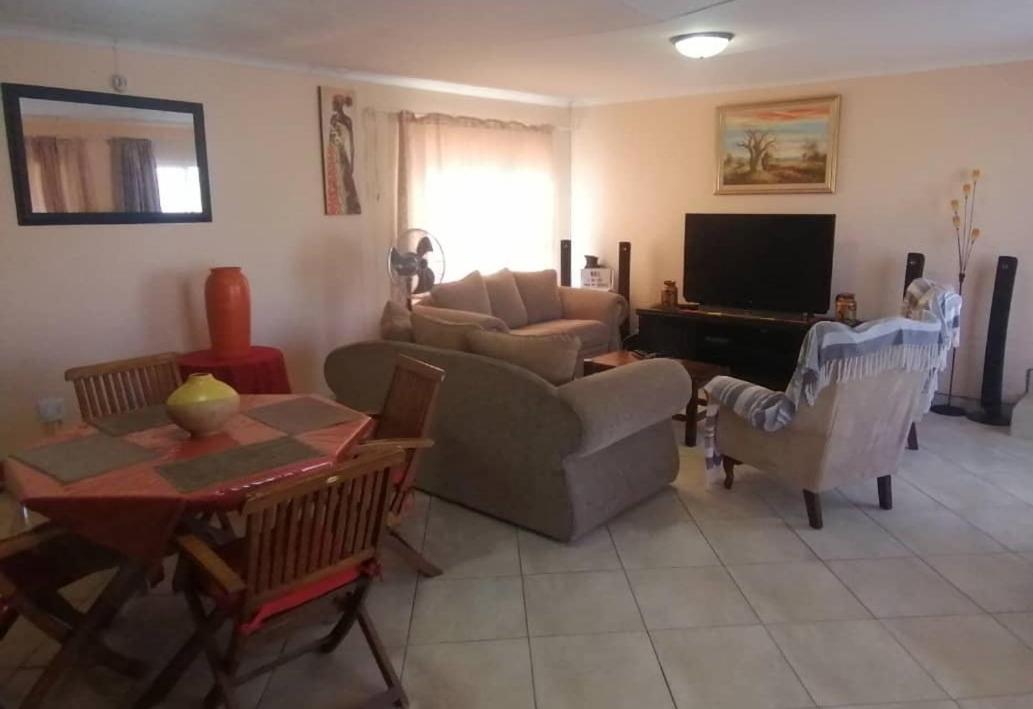 Jjp Self Catering - Three Bedroom House Lüderitz Extérieur photo